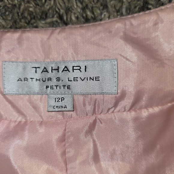 Tahari Arthur S. Levine Petite 12P Pink Tweed Embellished Jacket - Picture 2 of 7